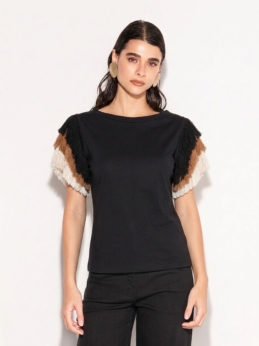 T SHIRT