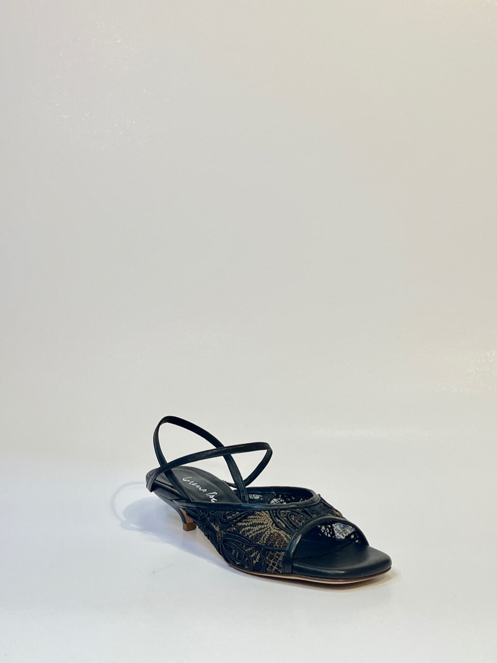 OPEN TOE IN MACRAME
