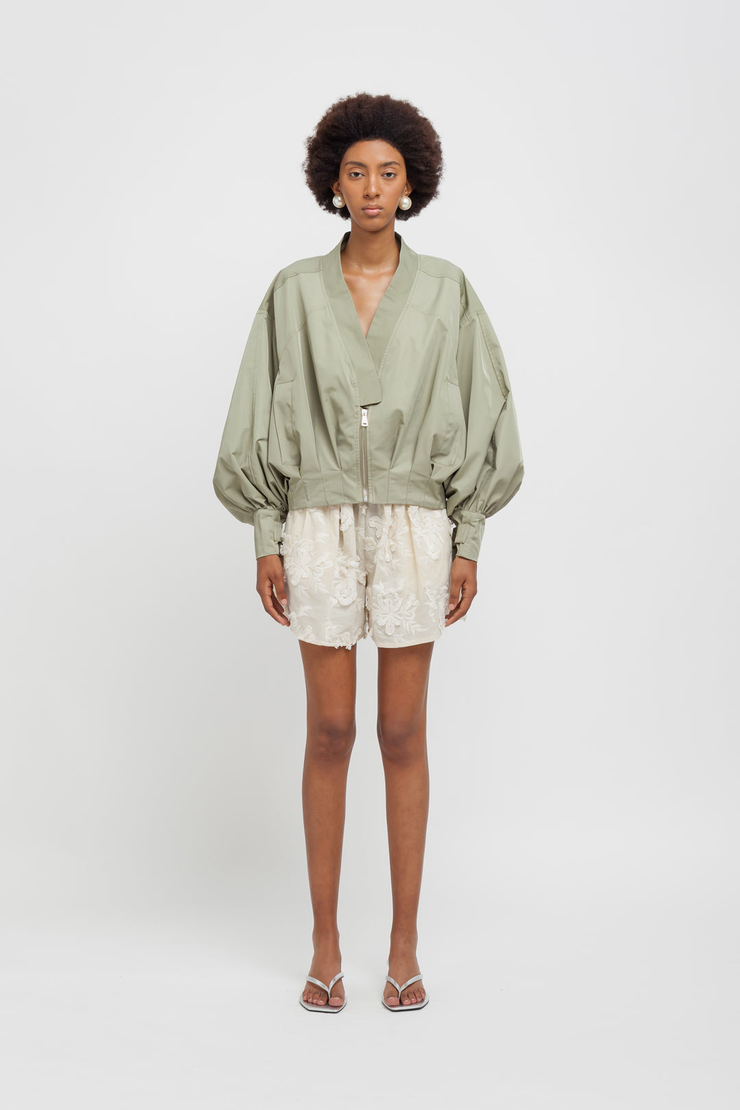 BOMBER